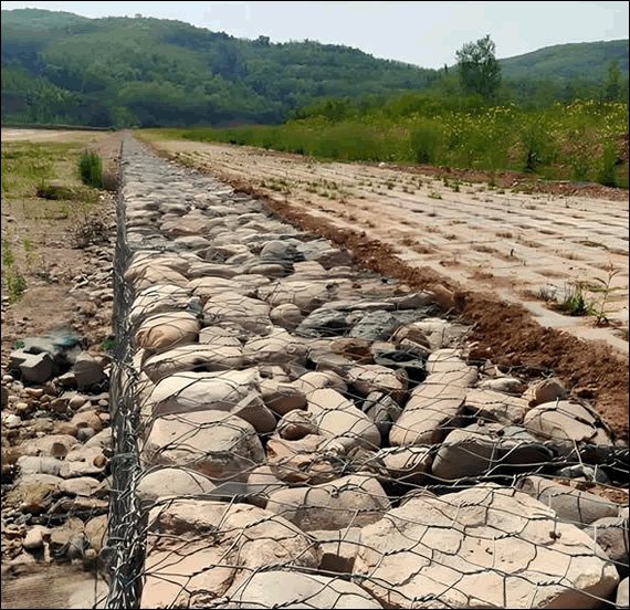 Gabion Baskets for Retaining Bed Construction
